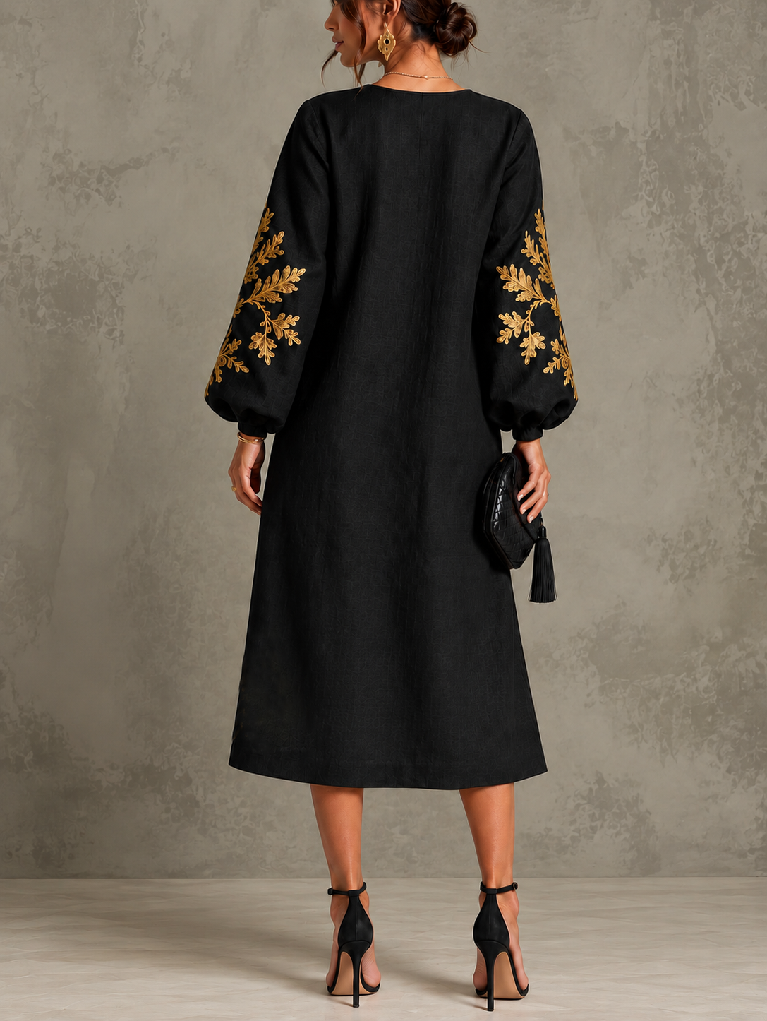 Black Gold Printed Round Neck Lantern Sleeve Loose Midi Dress