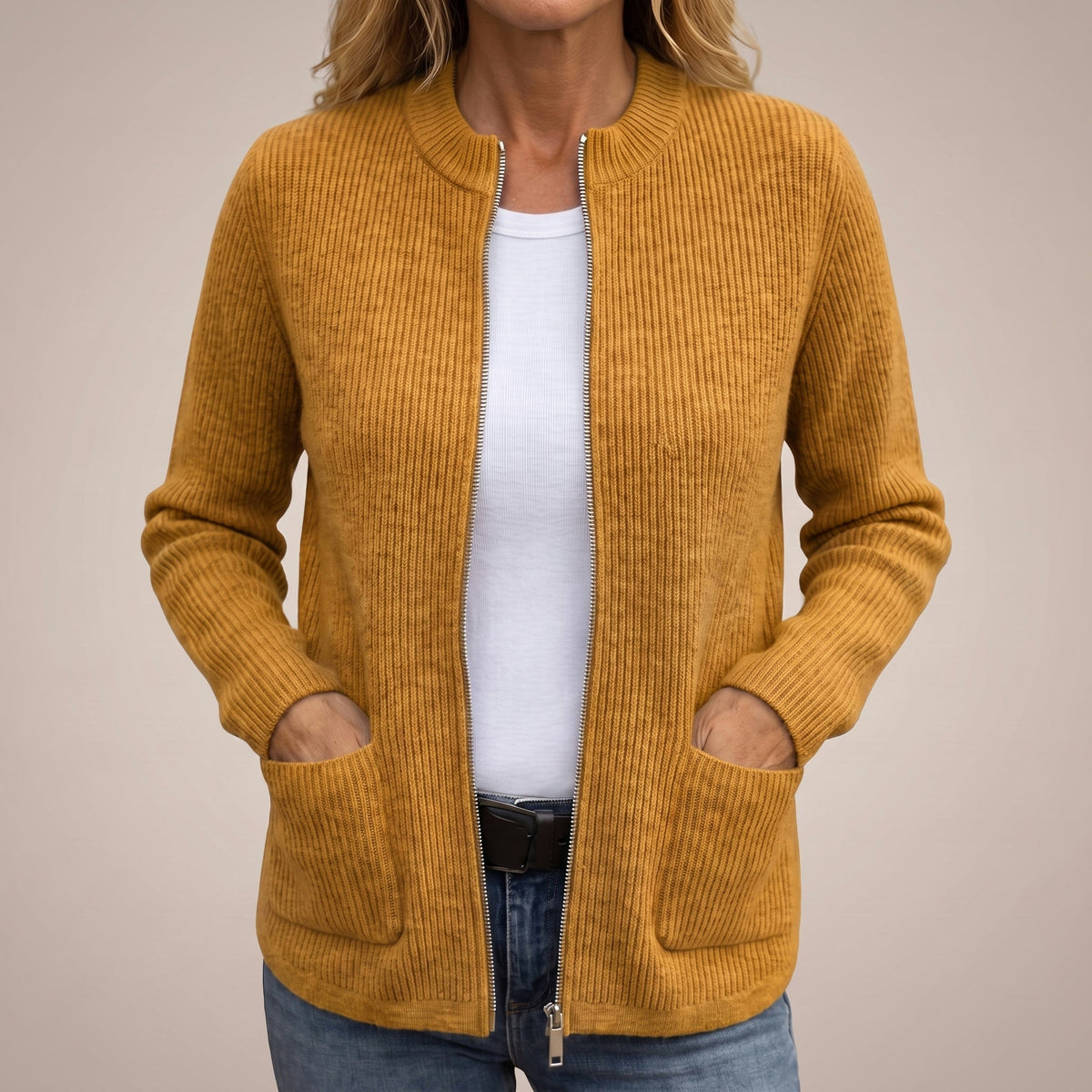 Anneke Cozy Zip-Up Cardigan with Deep Pockets